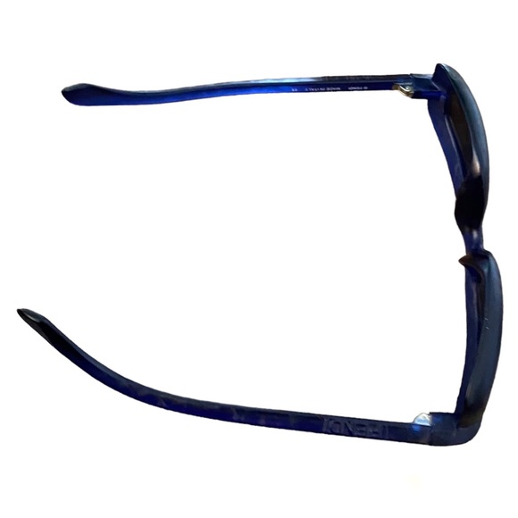 Rare 90s Vintage FENDI Blue Matte Dark Tint Square Shaped Sunglasses - Picture 6 of 11